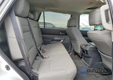 2024 Toyota Sequoia Sr5 z USA, uszkodzony, nr VIN 7SVAAABA0RX038917